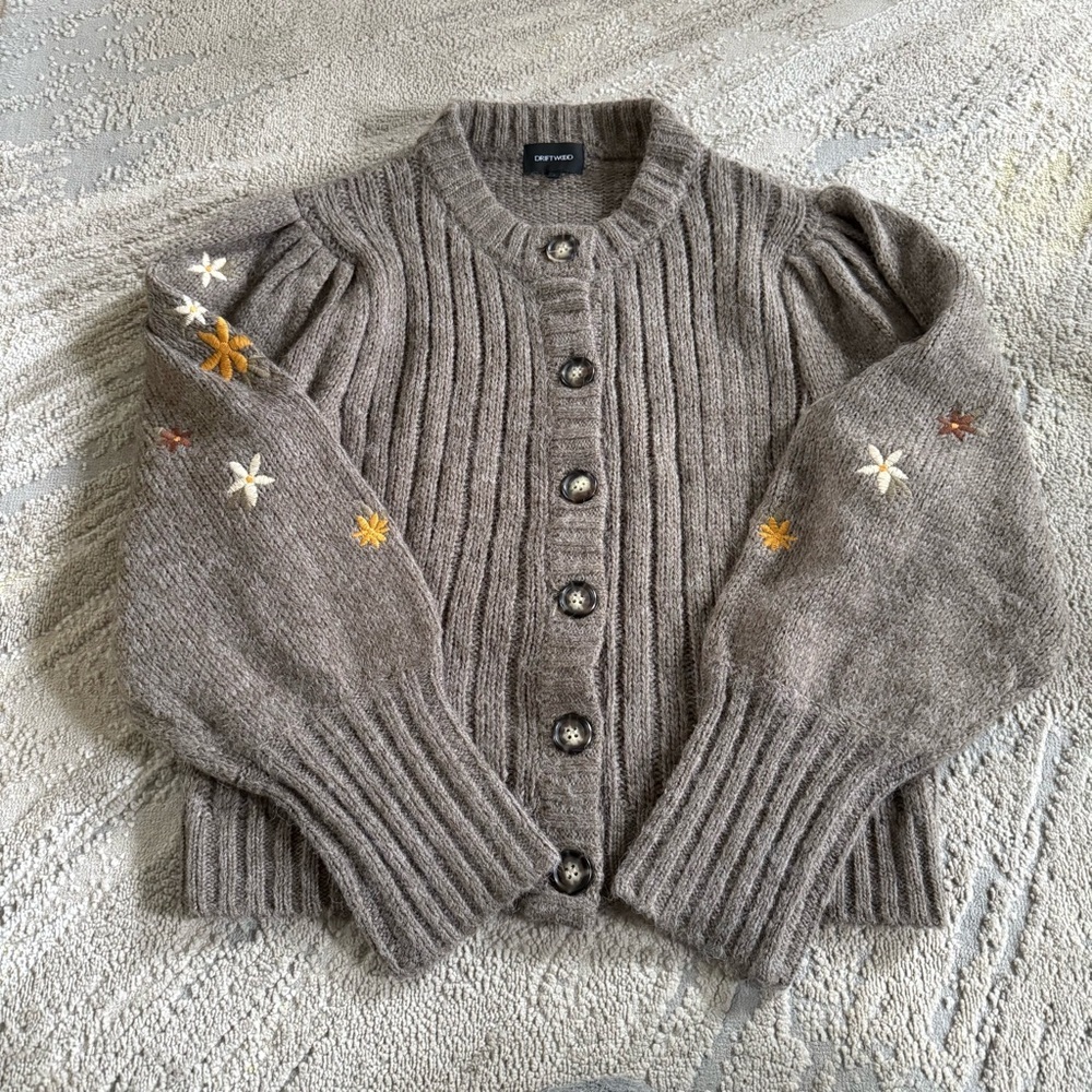 Driftwood brown cardigan sweater button front embroidered puff sleeve large